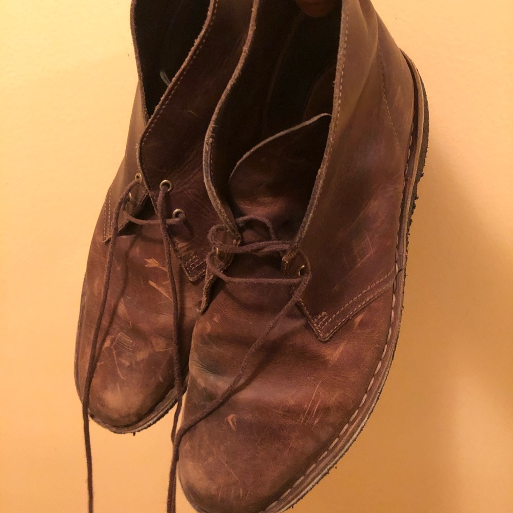 Clark’s Desert Boot Beeswax with Crepe Soles